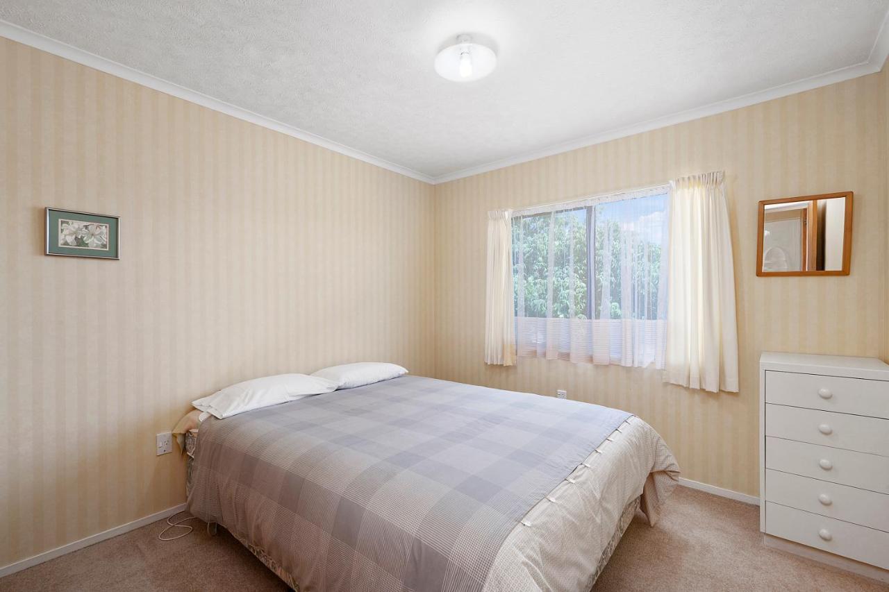 Lake Vista At Two Mile Bay- Taupo Central Home 외부 사진